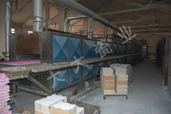 1-1PH61Z014334.jpg